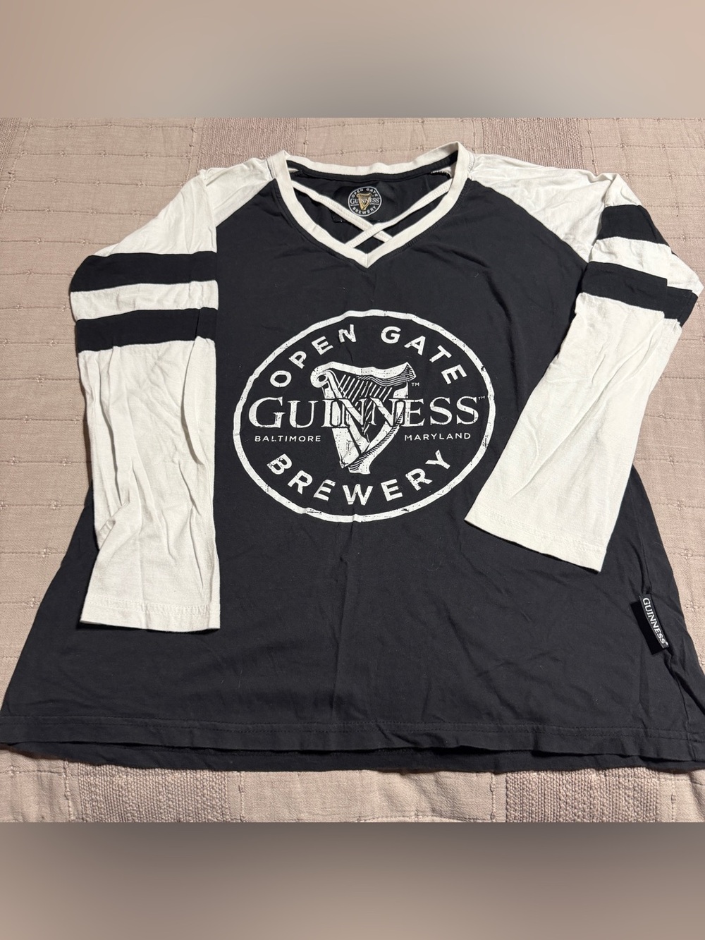 Guinness Open Gate Brewery Baltimore MD Breweriana Raglan Long Sleeve Shirt L